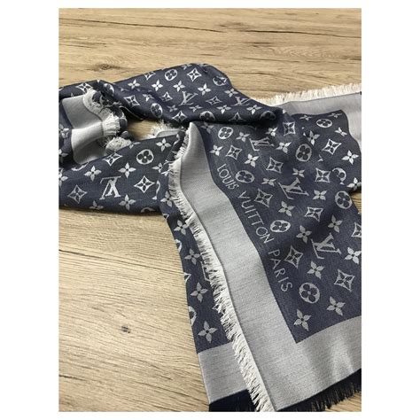 scialle monogram denim louis vuitton|Scialle Louis Vuitton Denim blu Blue Silk Wool ref.229227.